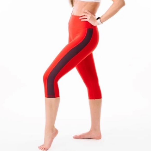 Zyia Red Royalty Stripe Crops - Picture 1 of 9